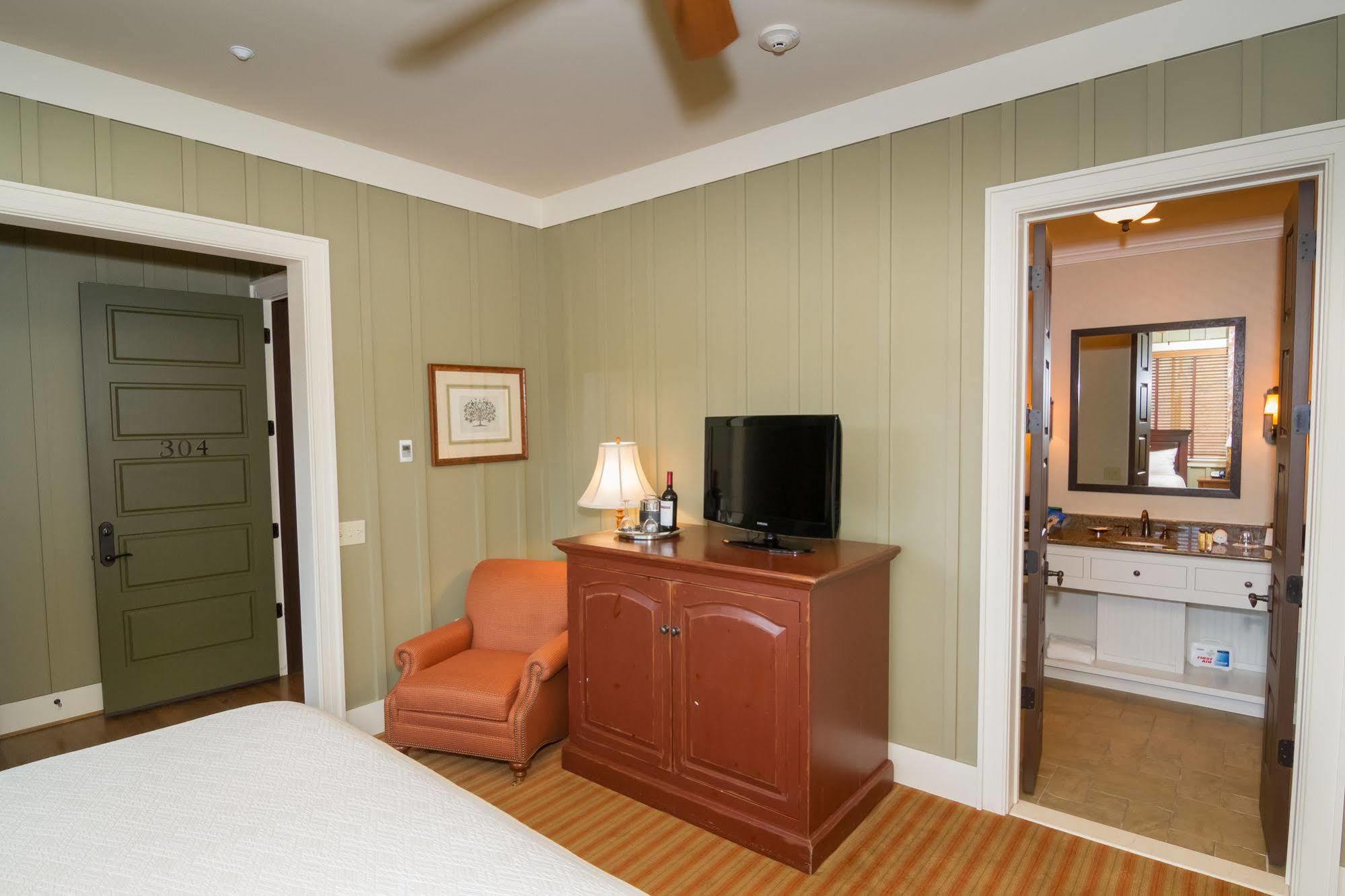 Bright'S Creek Lodge Columbus Экстерьер фото